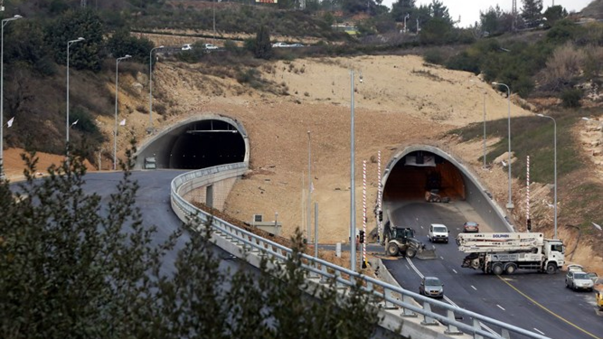 واختُرِقَت الطريق إلى القدس...
