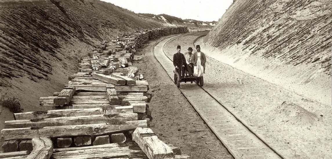 (السكّة المؤقتة التي شُيّدت لنقل المواد الإنشائيّة لسكّة يافا - القدس، 1891، صندوق استكشاف فلسطين)